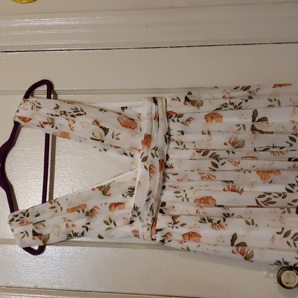 Women dress